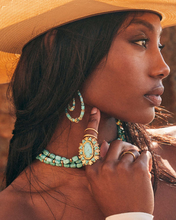 havana-vintage-gold-cocktail-ring-in-variegated-turquoise-magnesite-swarovski