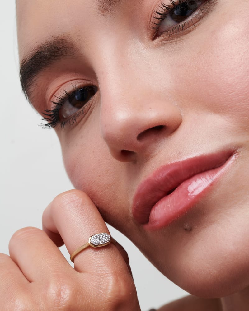 isa-pave-diamond-ring