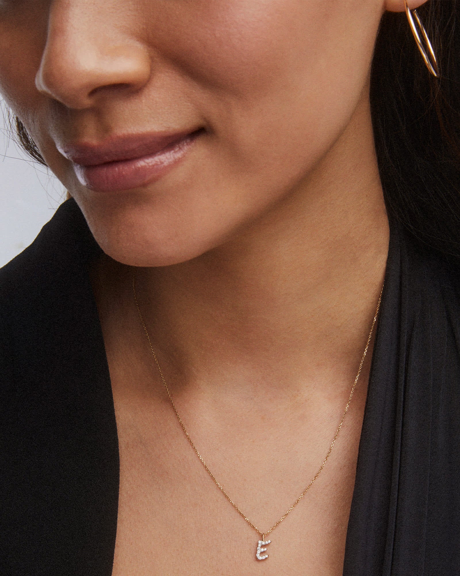 diamond-letter-e-pendant-necklace-in-14k-yellow-gold-swarovski