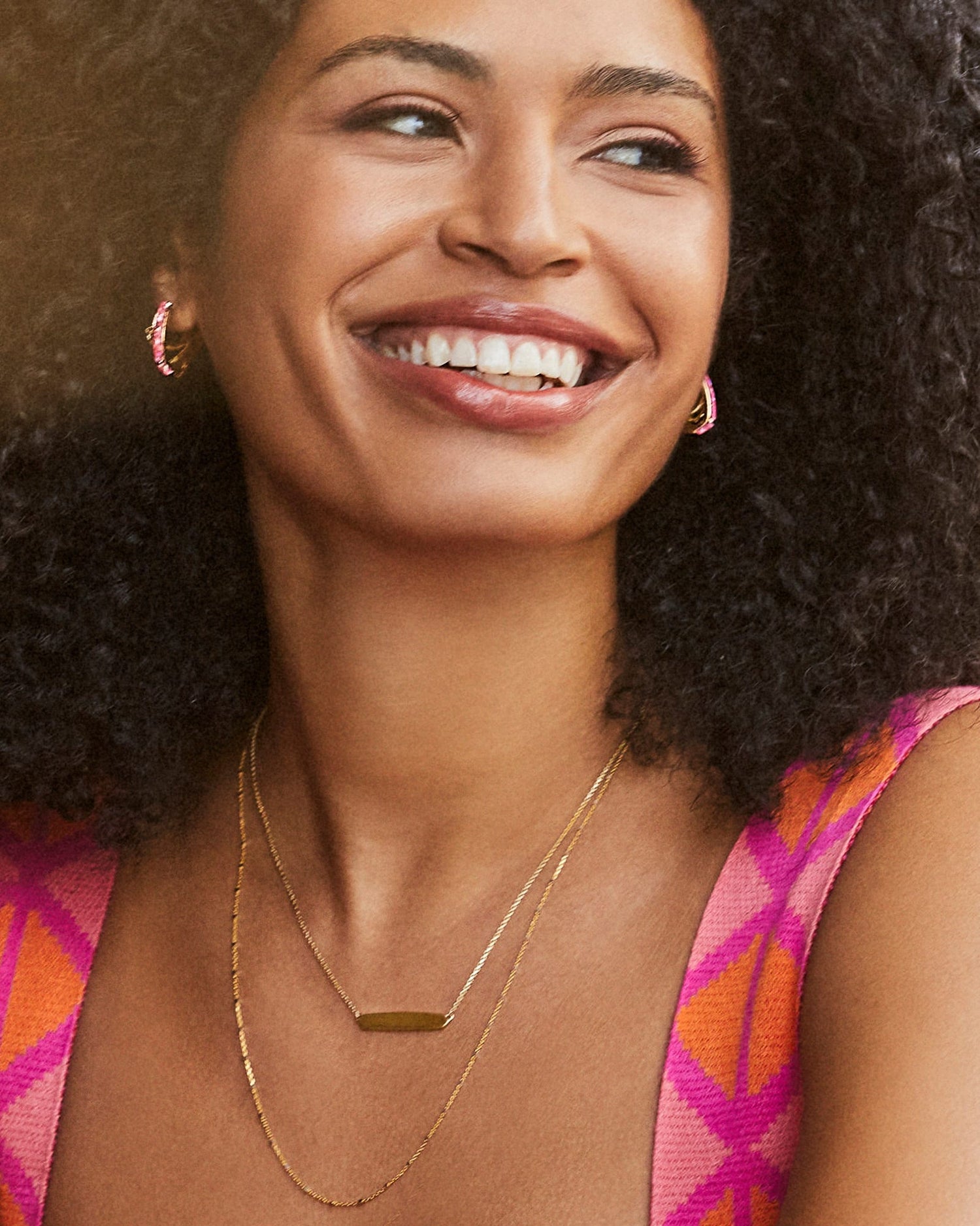 mattie-bar-pendant-necklace-in-18k-gold-vermeil-swarovski