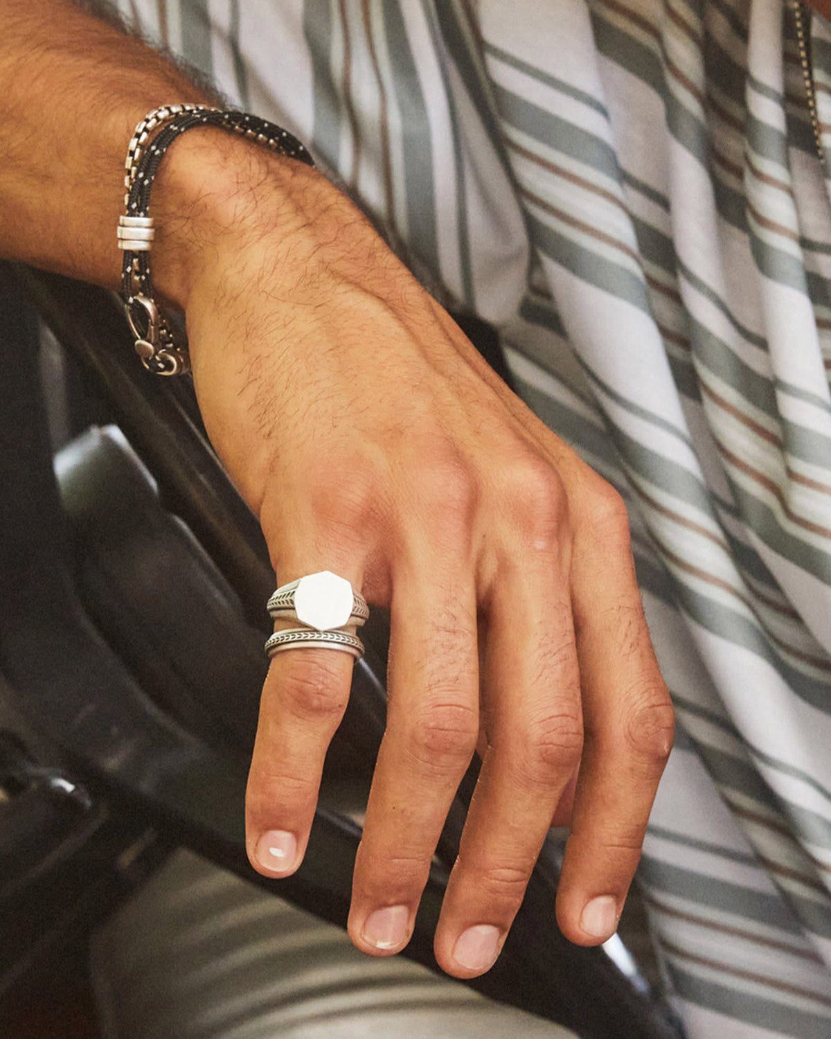 hicks-band-ring-in-oxidized-sterling-silver