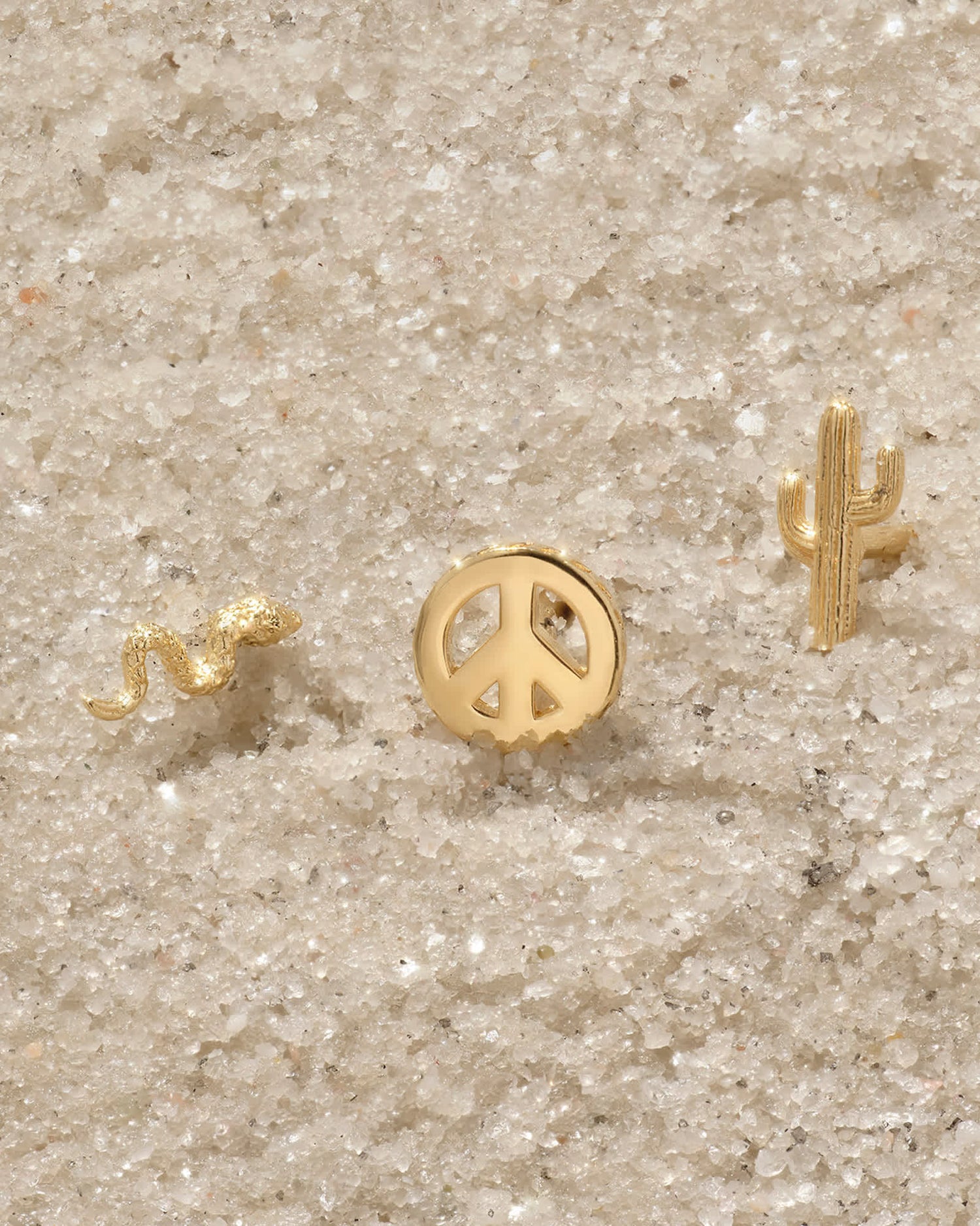 mini-snake-single-stud-earring-in-18k-gold-vermeil-swarovski