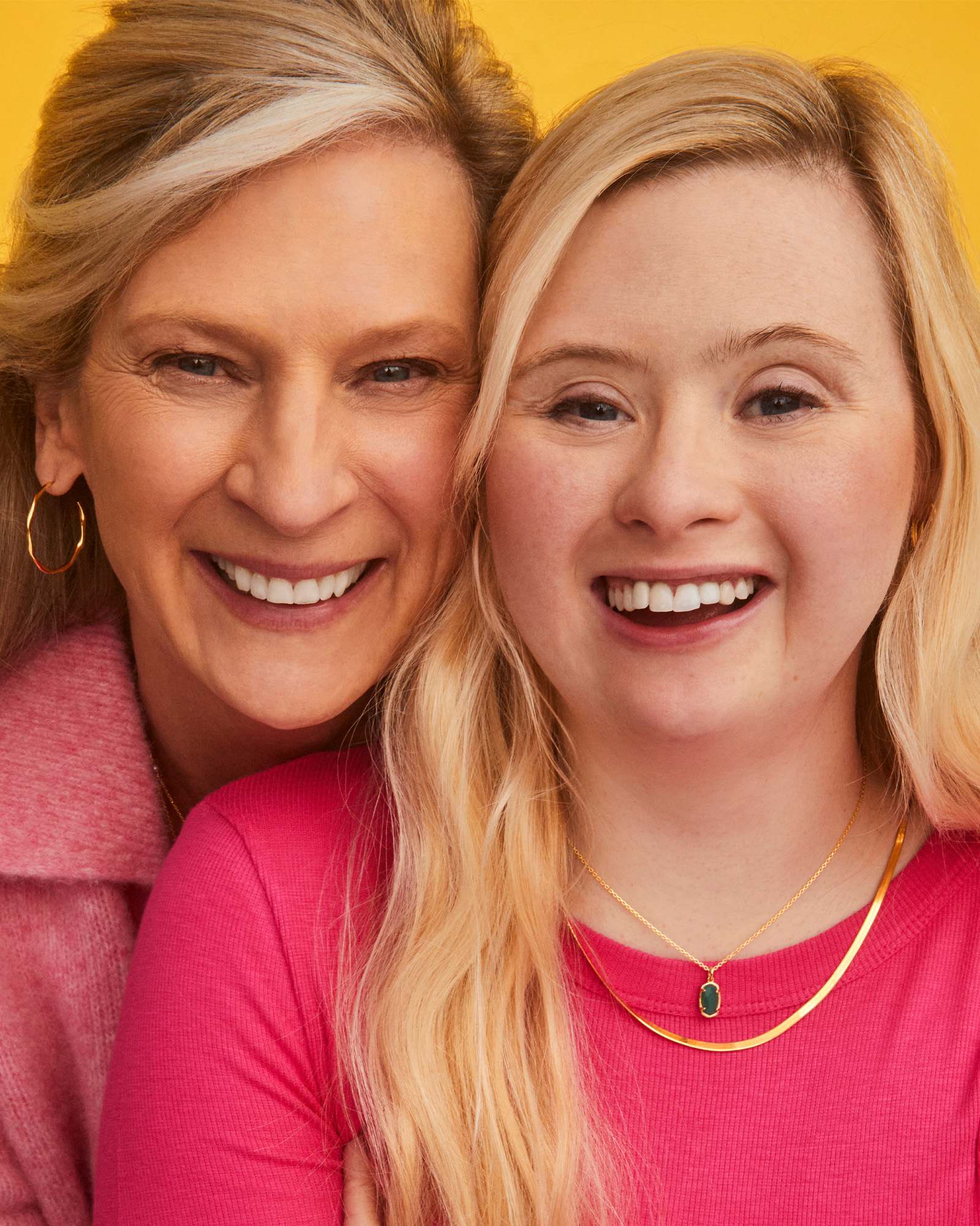 mommy-and-me-18k-gold-vermeil-youth-stone-fern-short-pendant-necklace-in-green-swarovski