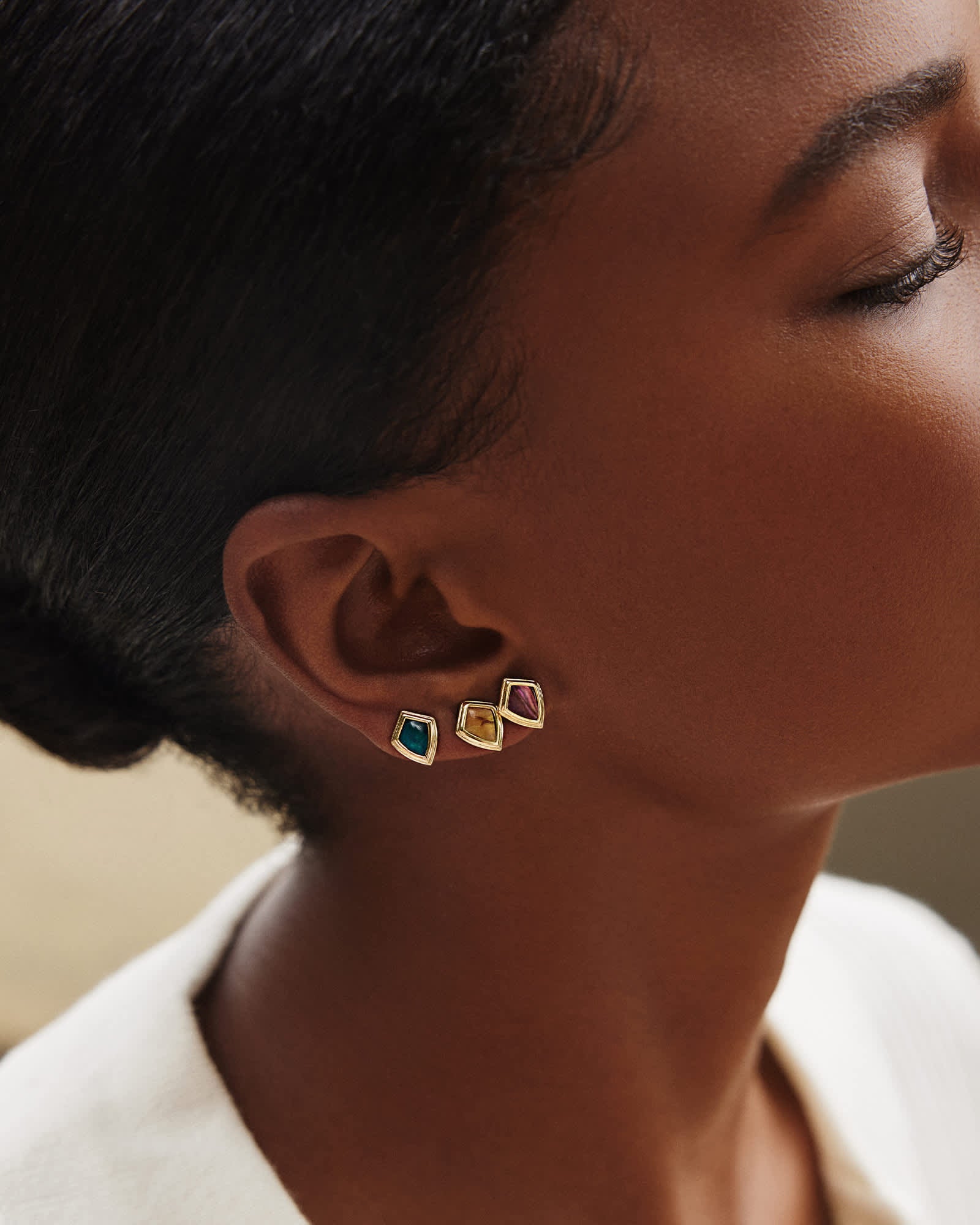 monica-gold-stud-earrings-in-light-burgundy-illusion-swarovski
