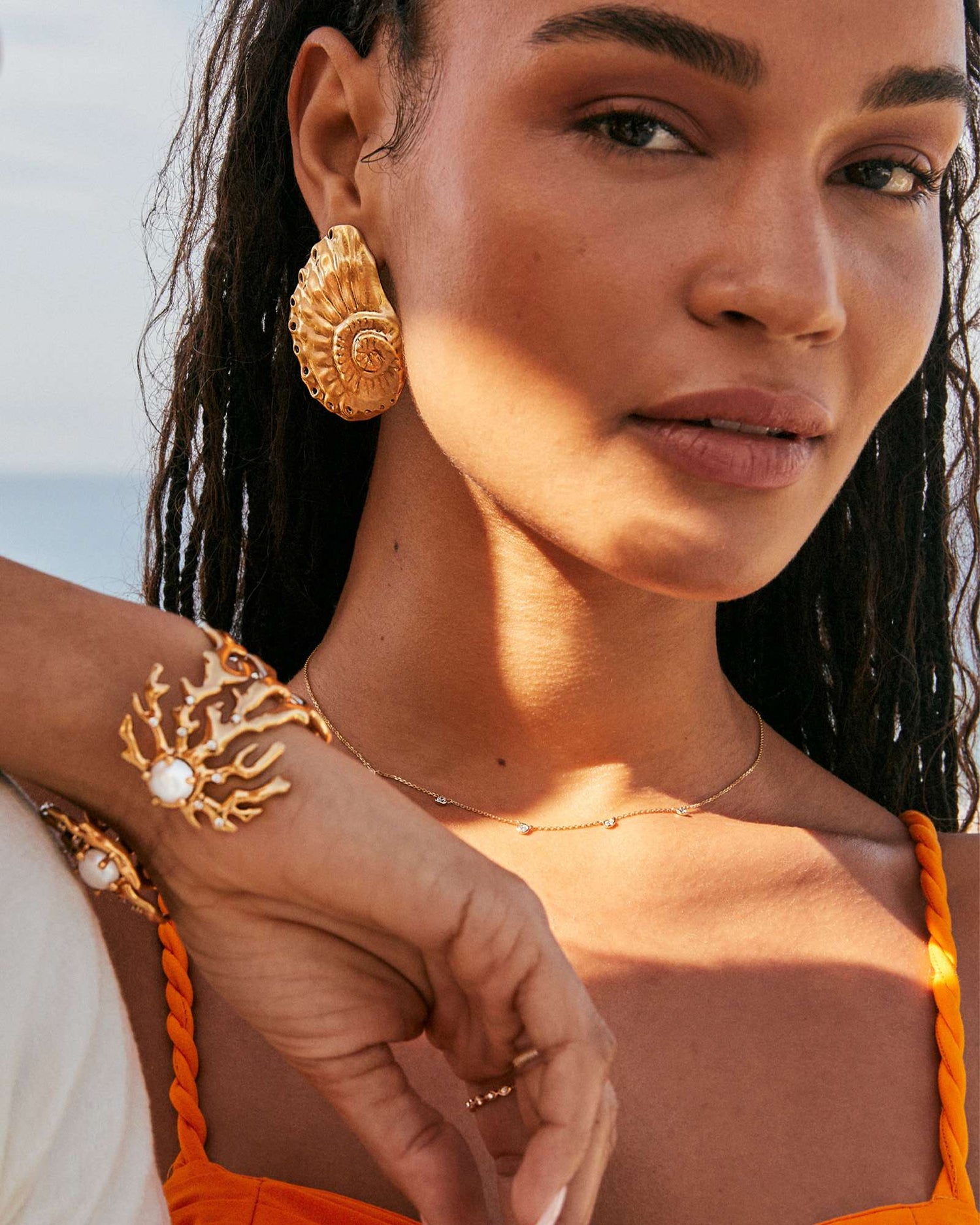 shea-statement-cuff-bracelet-in-vintage-gold-swarovski