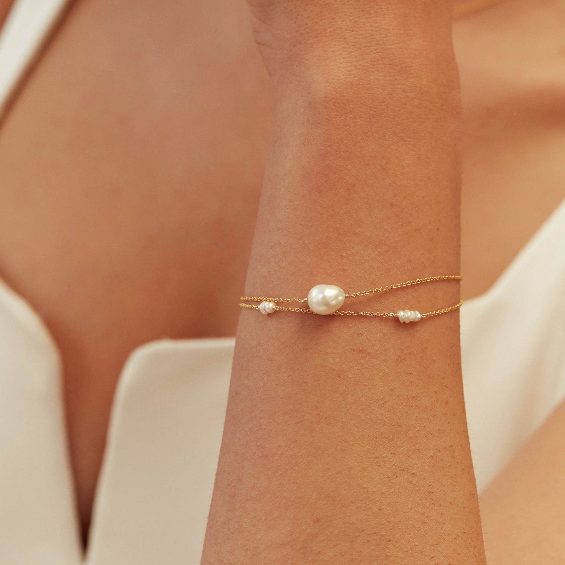 Gold Large Pearl Bracelet