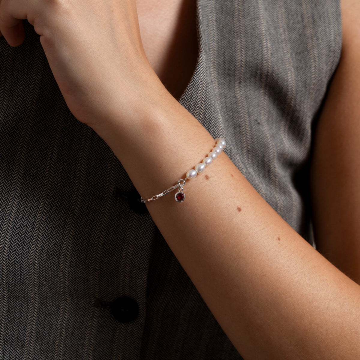 Luna Pearl™ & Garnet Charm Bracelet