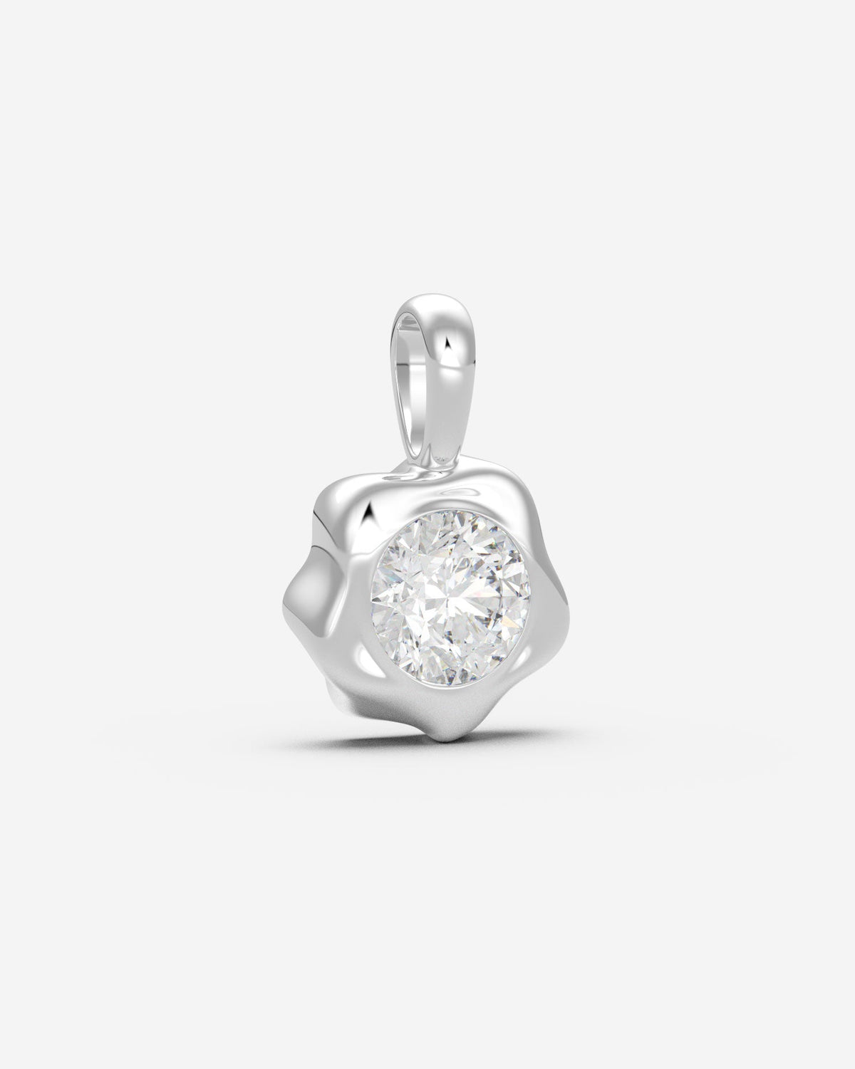 The Legacy Diamond Pendant — Round