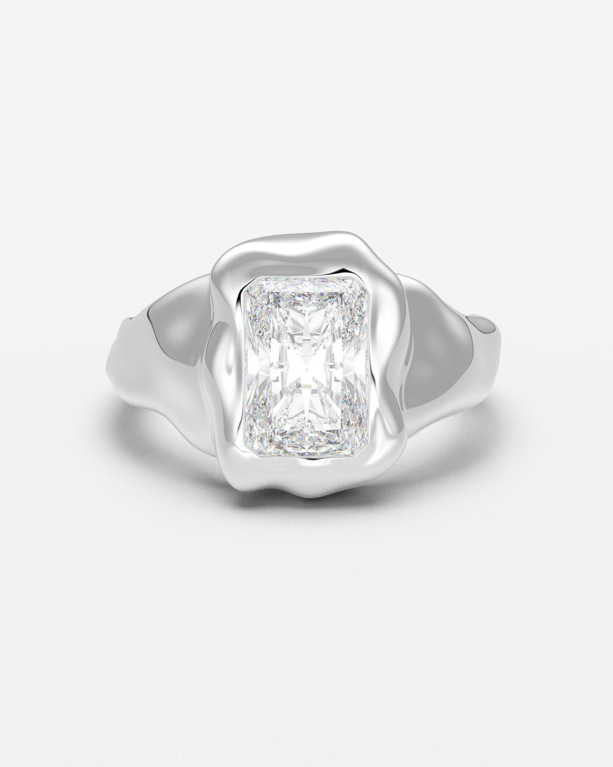 The Legacy Diamond Signet — Radiant