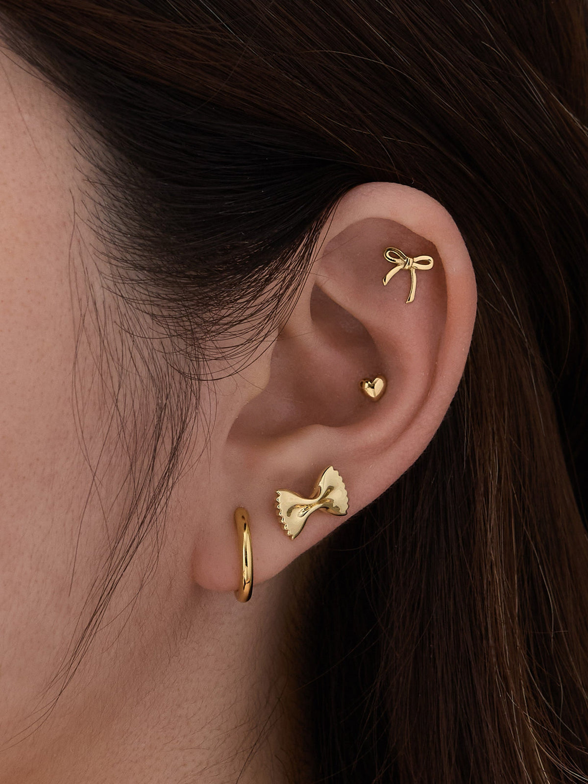 Bow Gold Flat Back Earring
