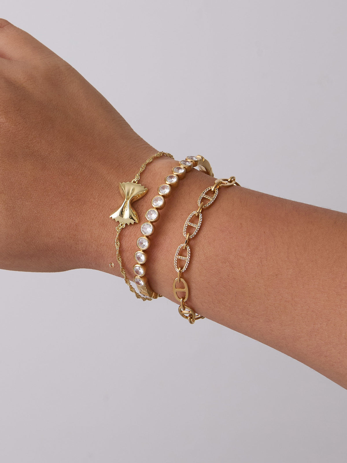 Bow Tie Pasta Gold Bracelet