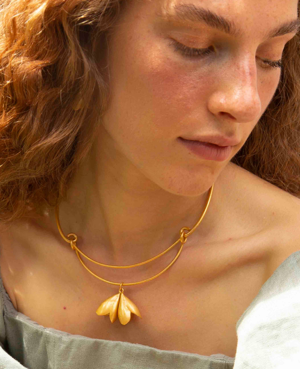 Mahal Lotus Choker