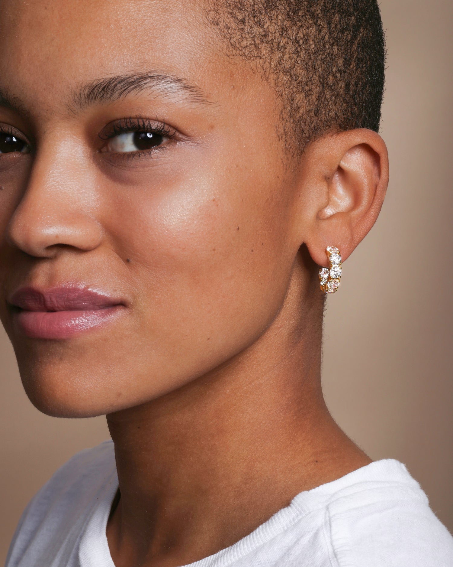 oh-she-fancy-hoops-in-silver-and-white-diamondettes