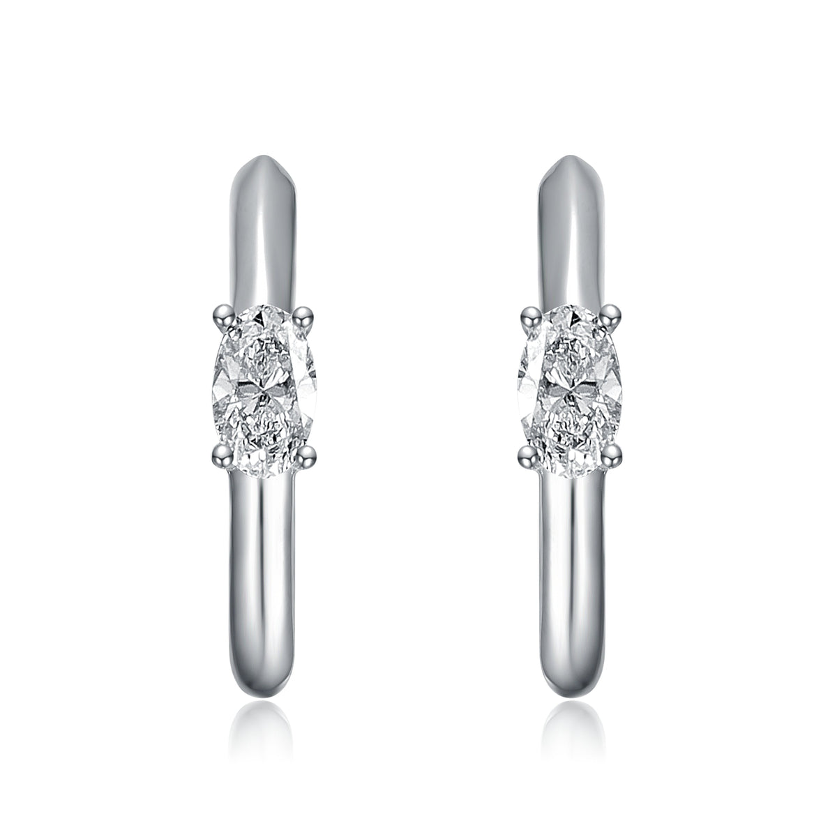 Lierre Moissanite Huggie Hoop Earrings