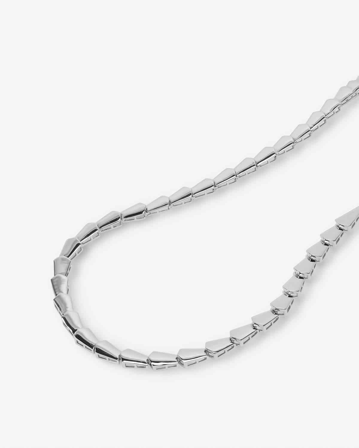mama-serpent-collar-18-inch-in-silver