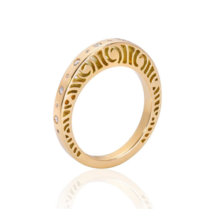 Shooting Stars Stacking Narrow Ring With Diamonds
