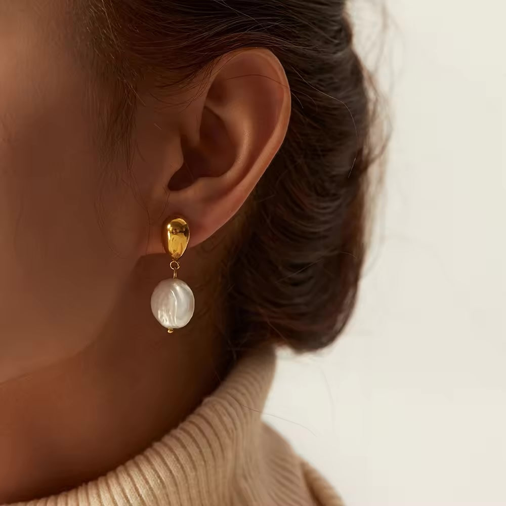 Marti Pearl Earrings