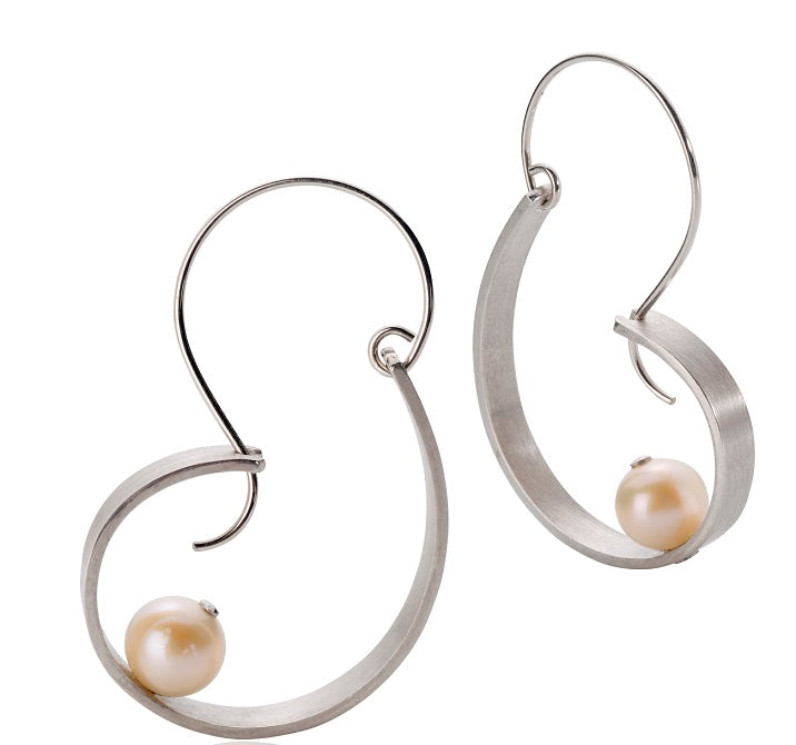 Transition Medium Hoop Earrings