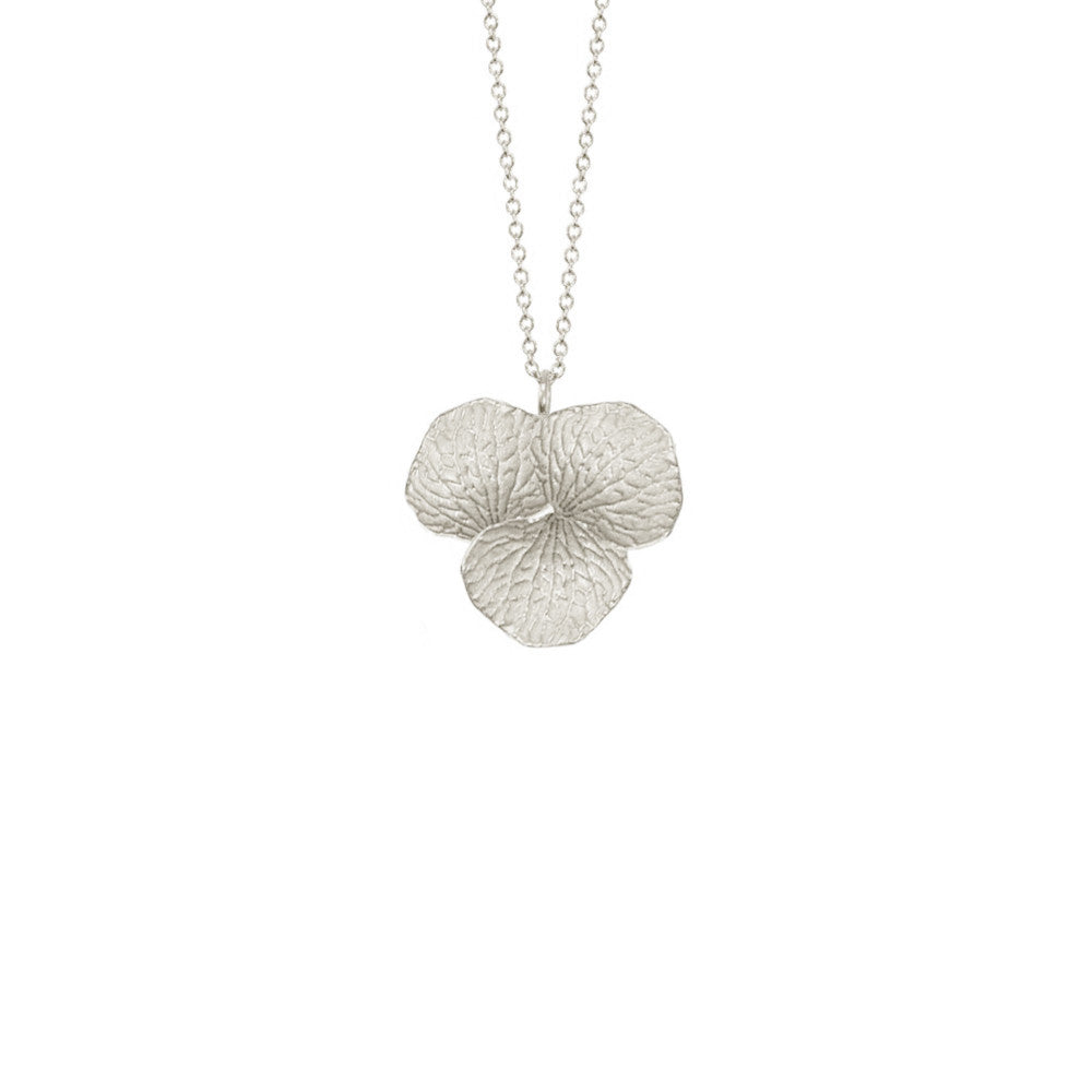 Three Petal Cluster Necklace