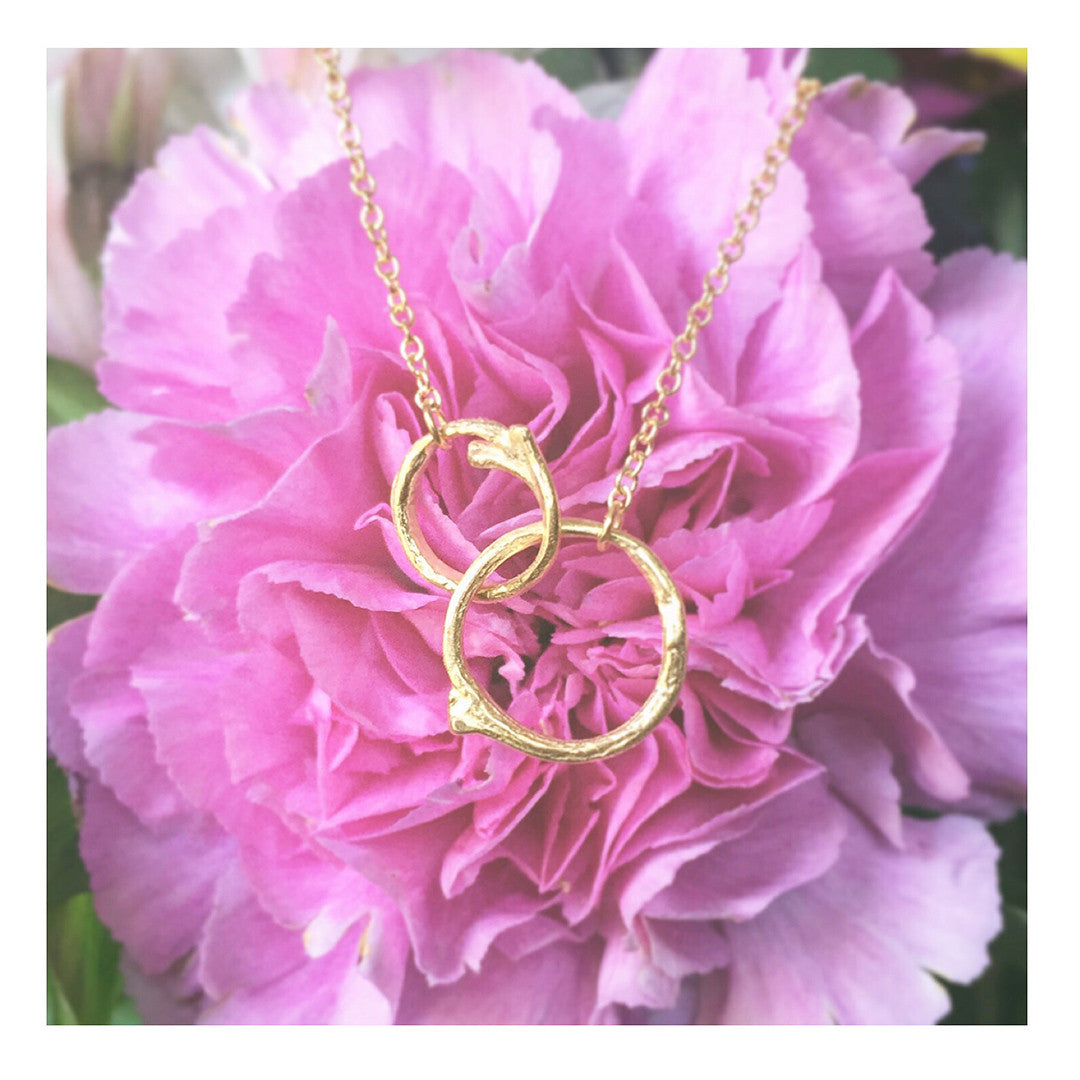 Small Interlocking Branches Necklace