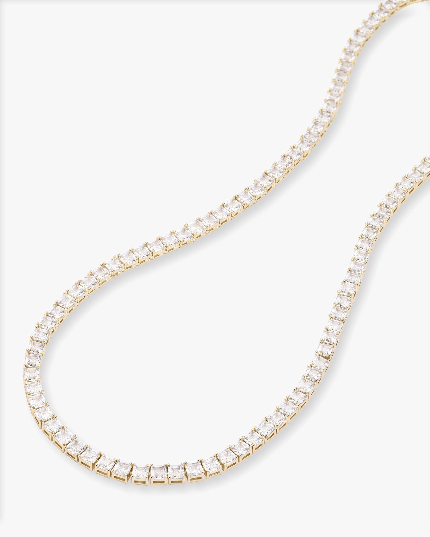 the-queens-tennis-necklace-24-inch-in-gold-and-white-diamondettes