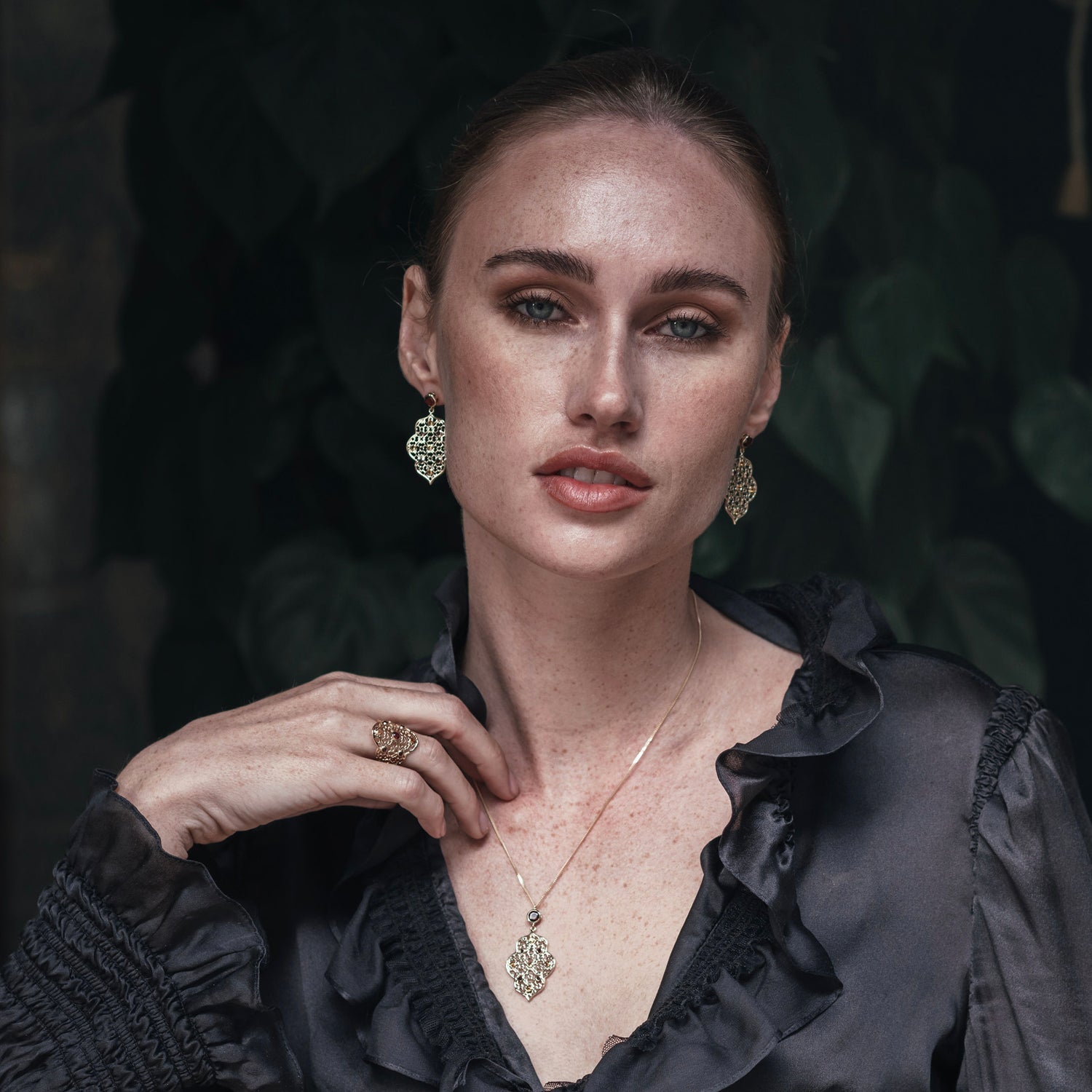 Gold Filigree Earrings in Garnet & Citrine