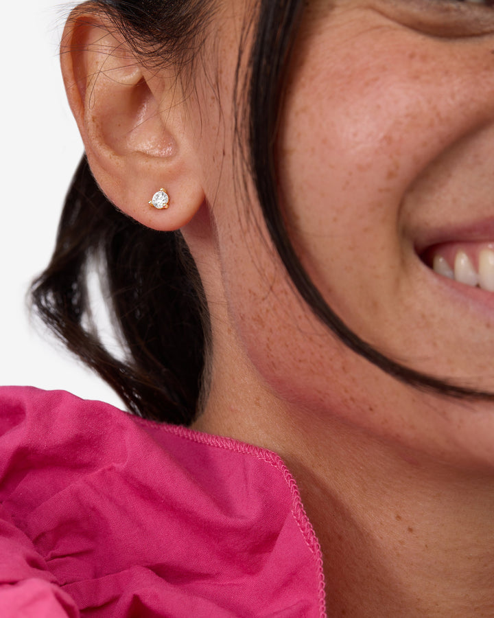 not-your-basic-4mm-studs-in-gold-and-white-diamondettes