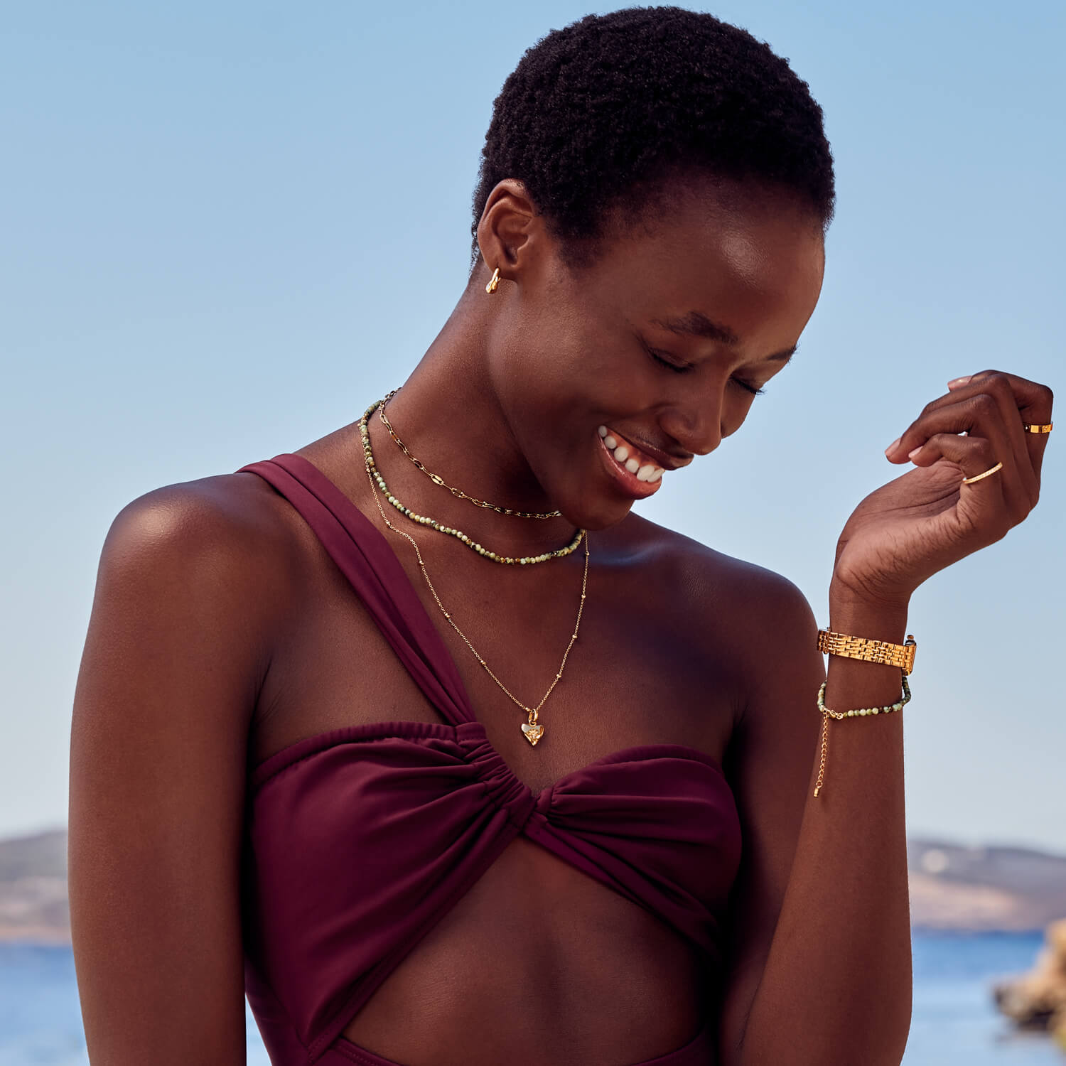 Green Turquoise Beaded Necklace (Gold)