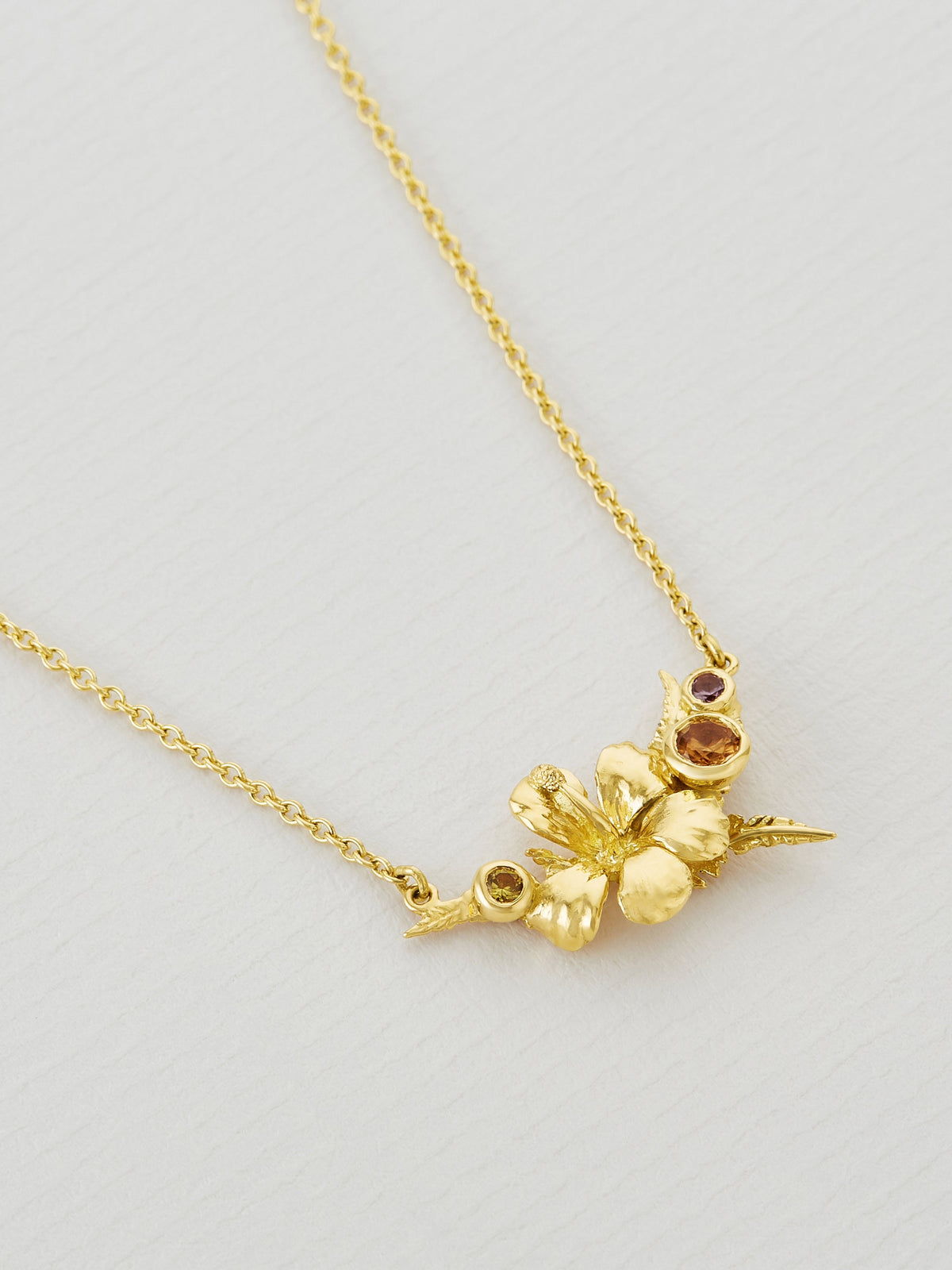 Tropical Flower Sapphire Inline Necklace