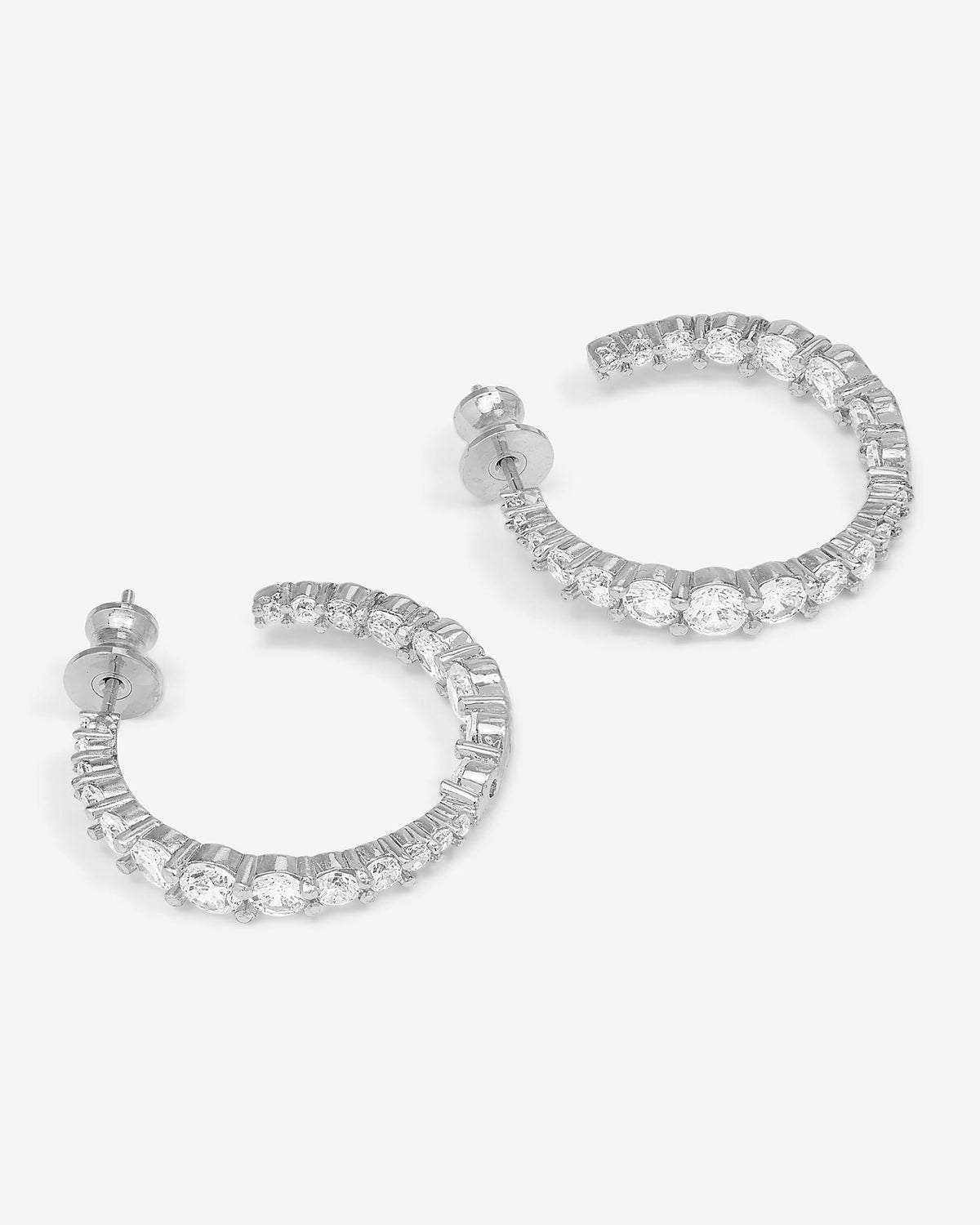 oh-she-fancy-graduated-hoops-1-inch-in-silver-and-white-diamondettes