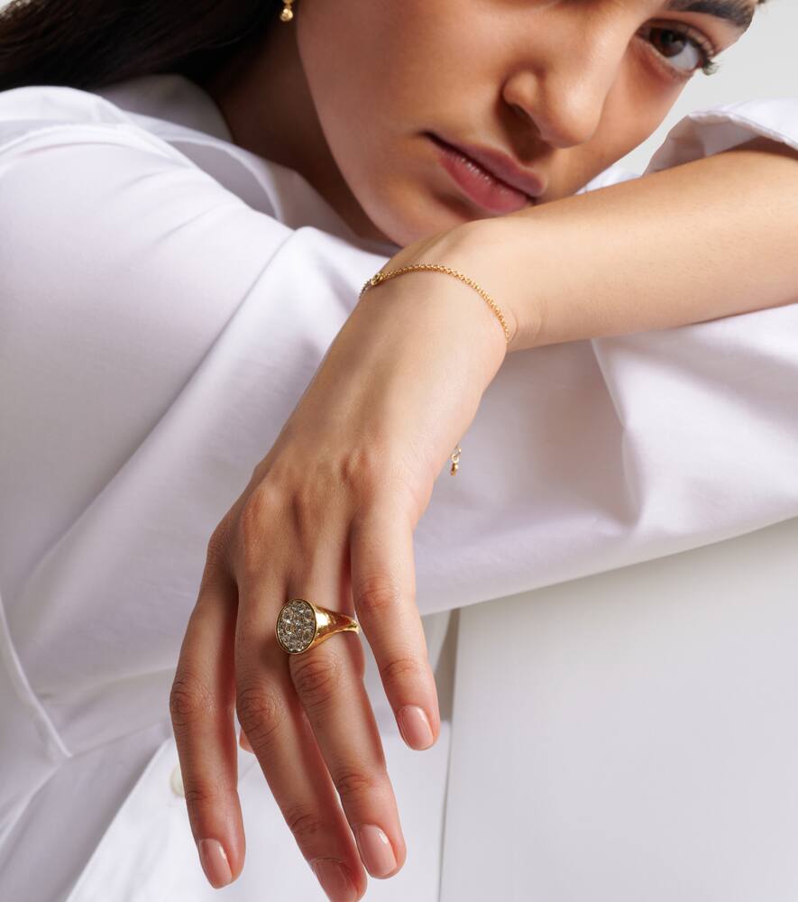 Octavia Signet 18kt gold ring with diamonds