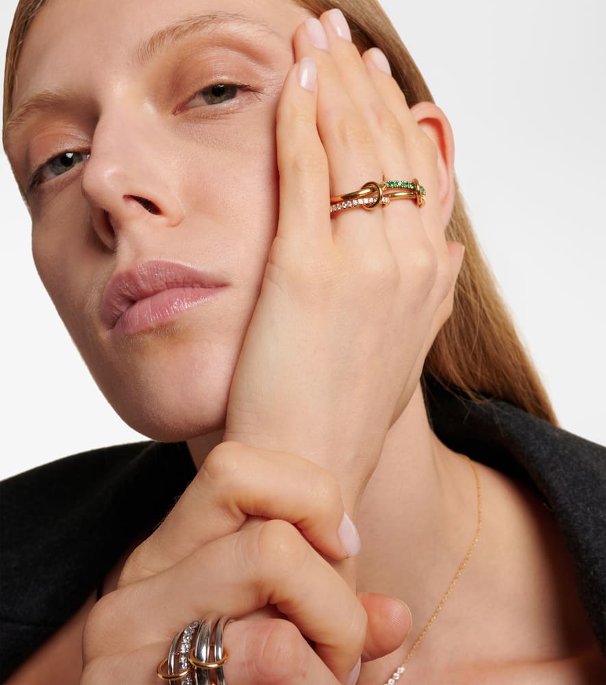 Halley set of four 18kt gold rings with emeralds and diamonds