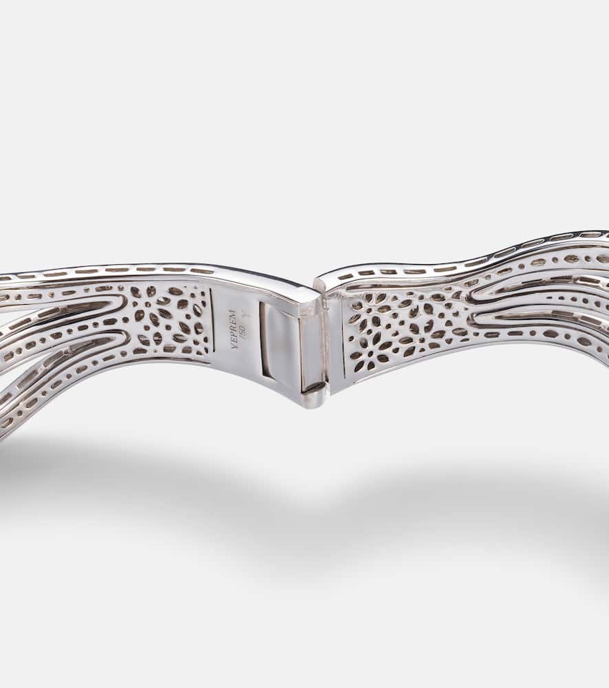 18kt white gold cuff bracelet with diamonds