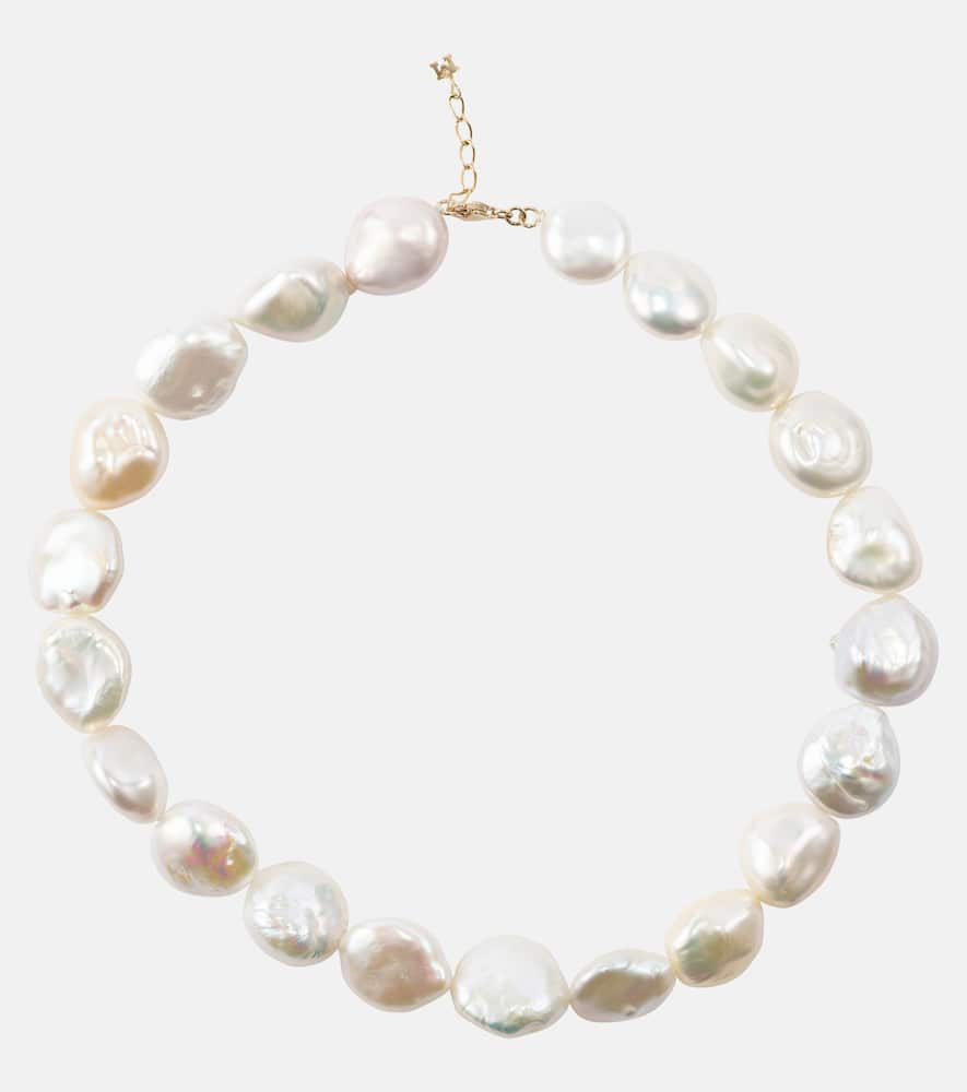 14kt gold necklace with pearls
