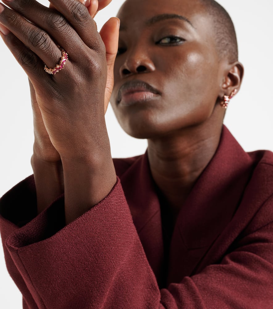 18kt gold ring with rubies and white diamonds