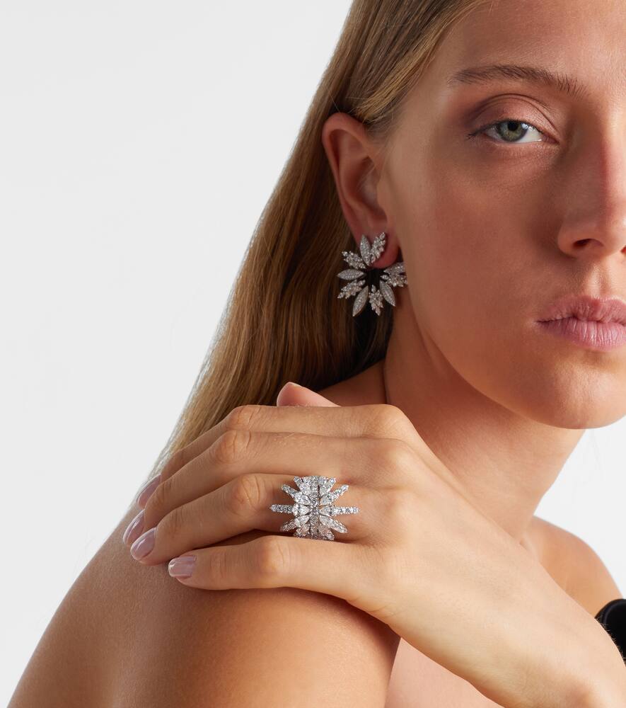 Y-Not 18kt white gold ring with diamonds