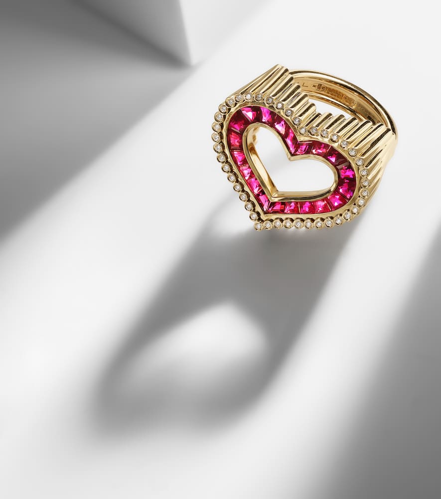 Love 18kt gold ring with diamonds and rubies