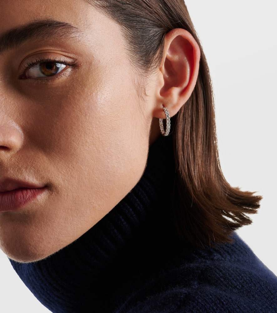 14kt white gold earrings with diamonds