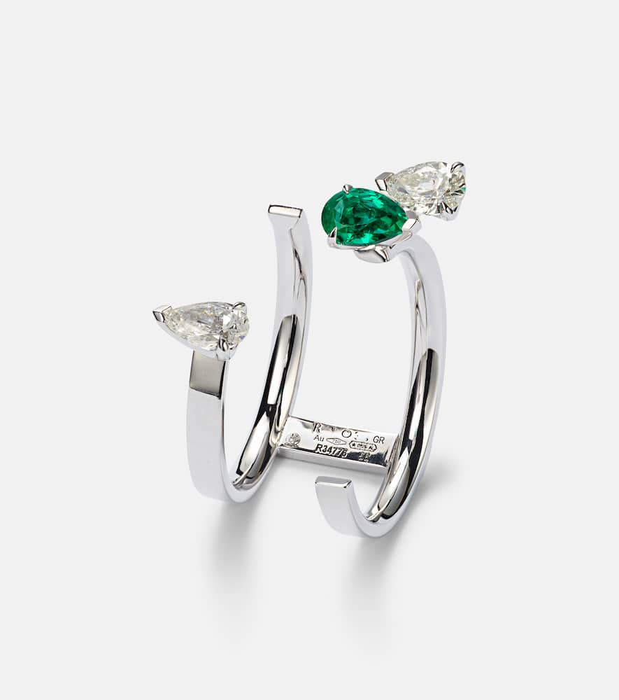 Serti Sur Vide 18kt white gold ring with diamonds and emerald