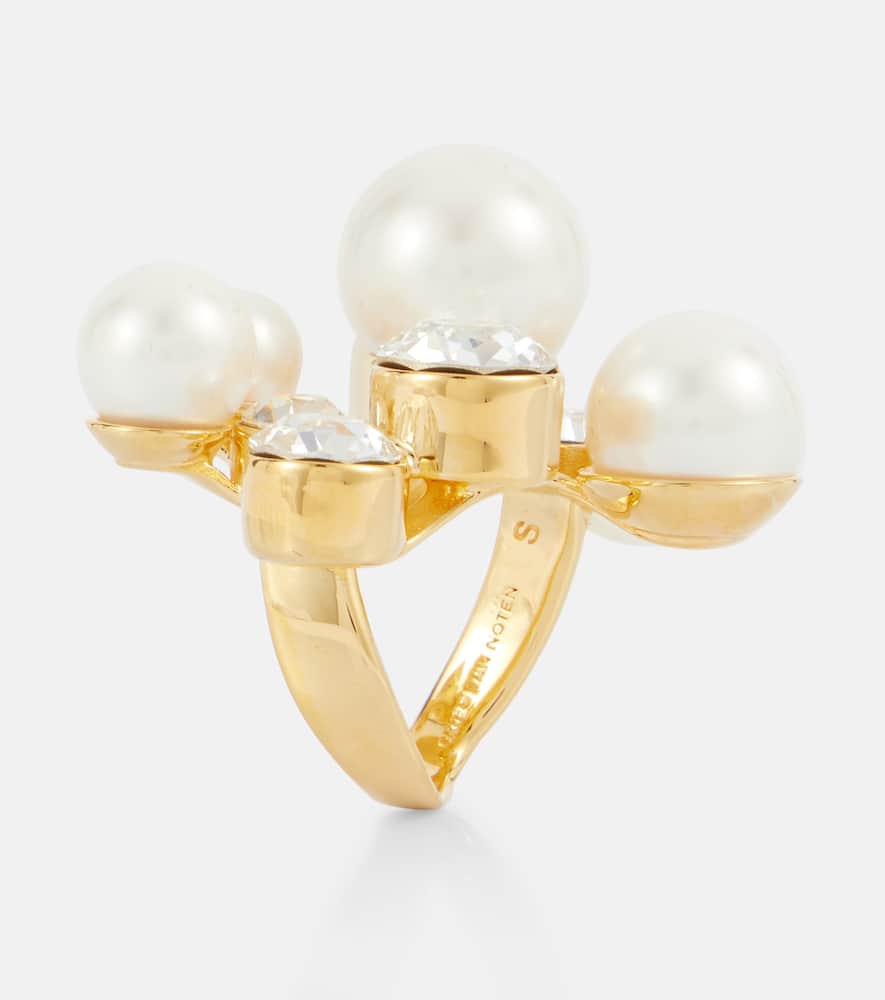 Embellished ring