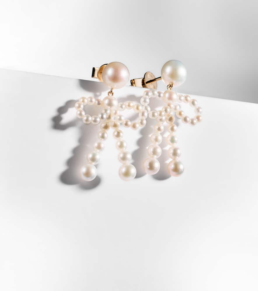Bow 14kt gold drop earrings with freshwater pearls