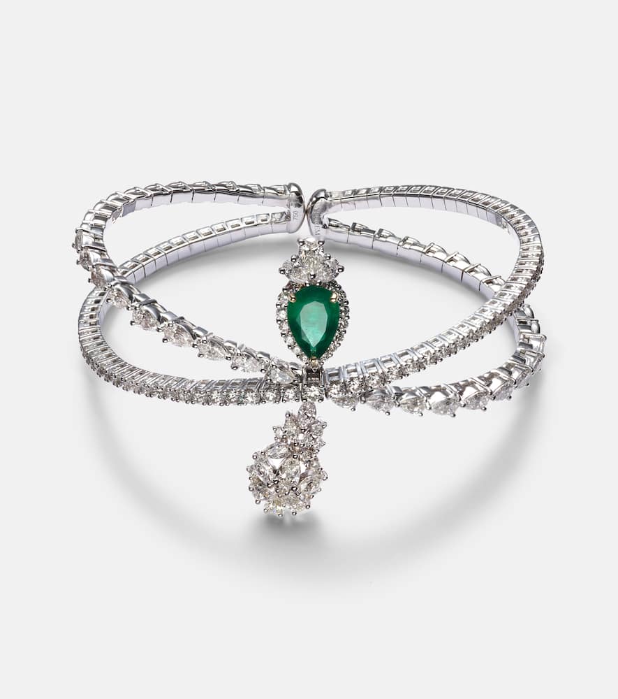 Reign Supreme 18kt white gold bangle with diamonds and emerald