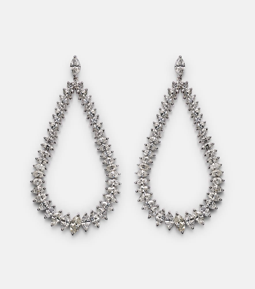 18kt white gold earrings with diamonds