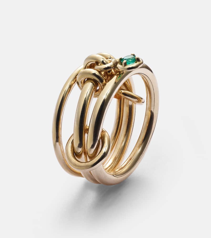 Piera 18kt gold linked rings with emerald
