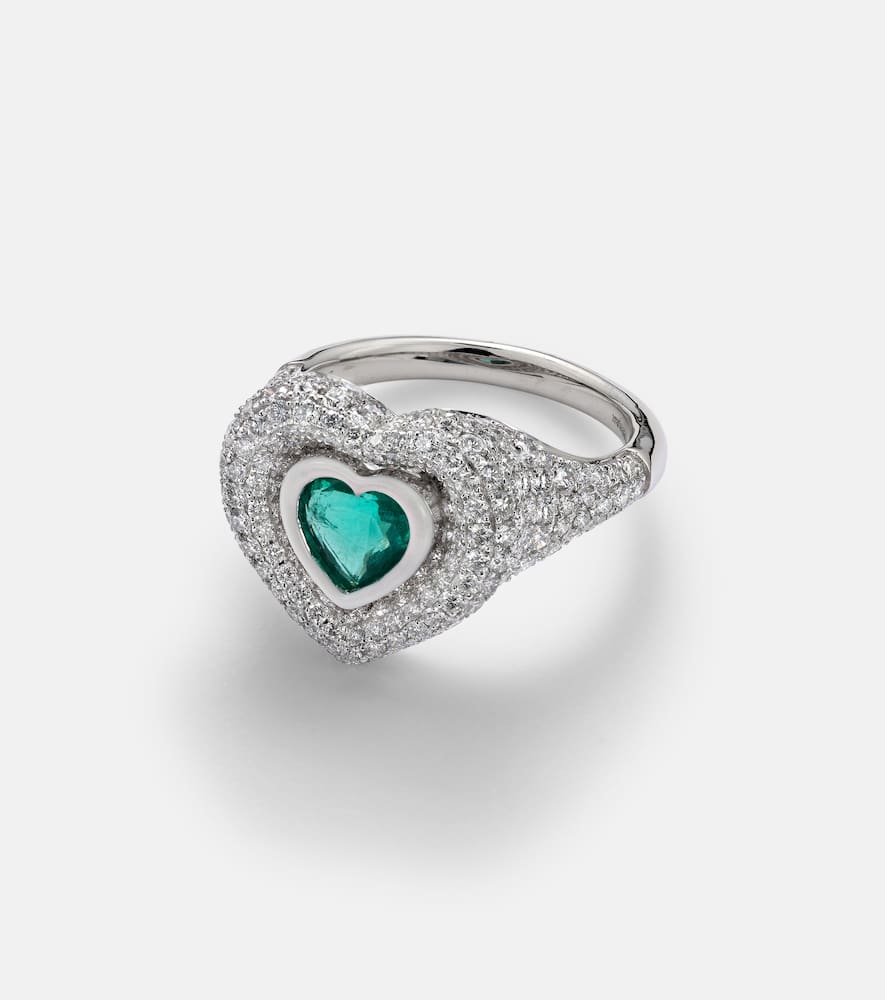 Manaal 2.0 Heart Pinky 18kt white gold ring with tanzanite and diamonds