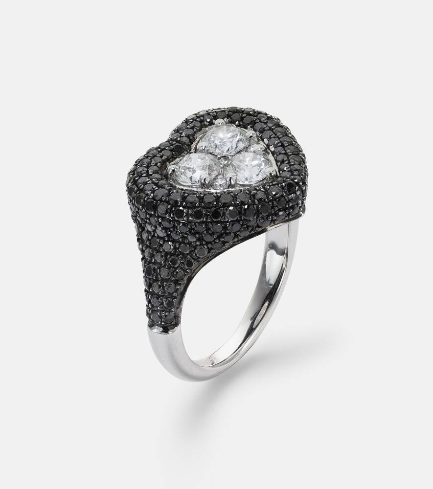 Manaal 18kt white gold ring with diamonds