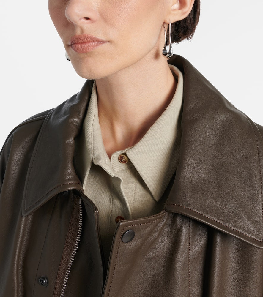 Short drop earrings