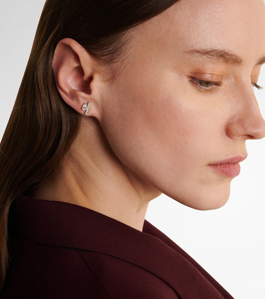 Serti Sur Vide 18kt white gold single earring with diamonds