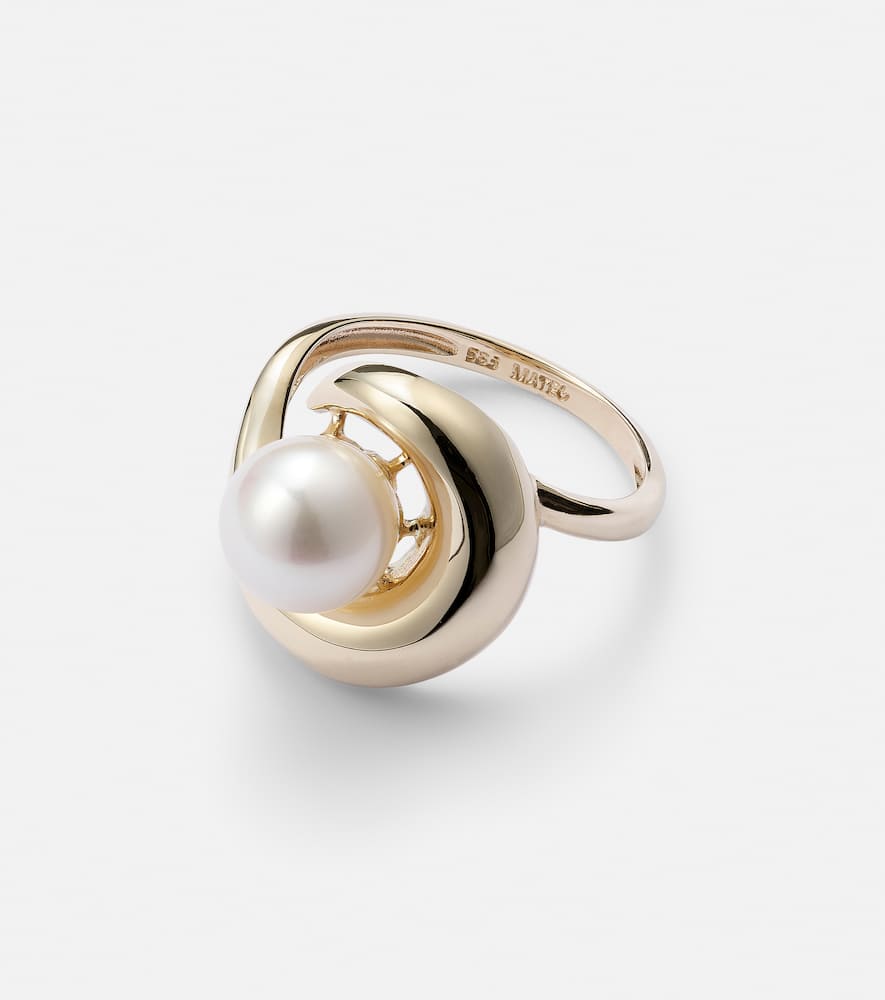 Pearl Curl 14kt gold ring with freshwater pearl