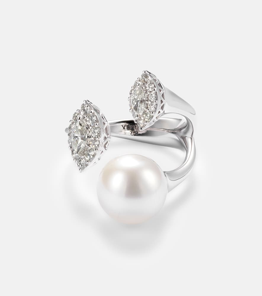 Pearlescent 18kt white gold ring with diamonds and pearl